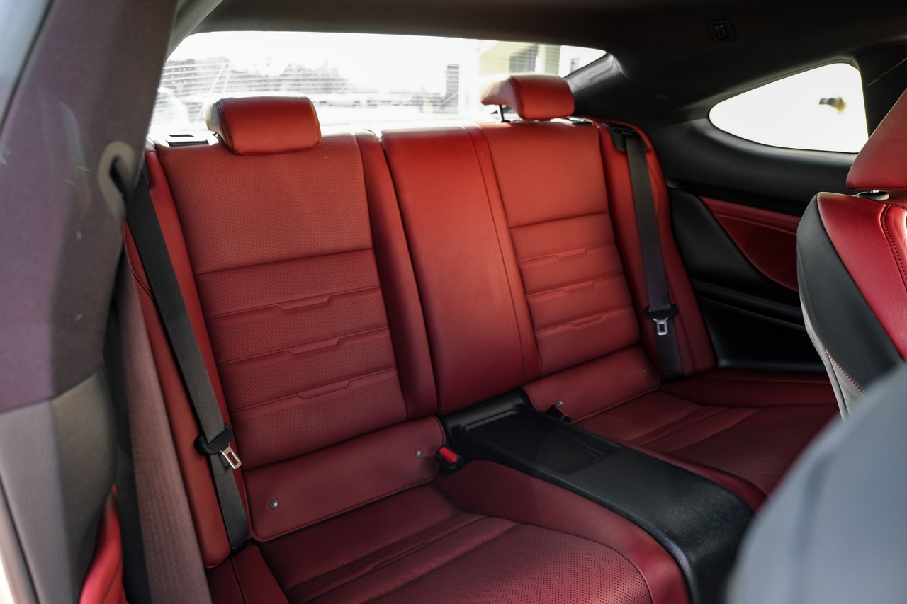 Lexus RC Vehicle Main Gallery Image 38