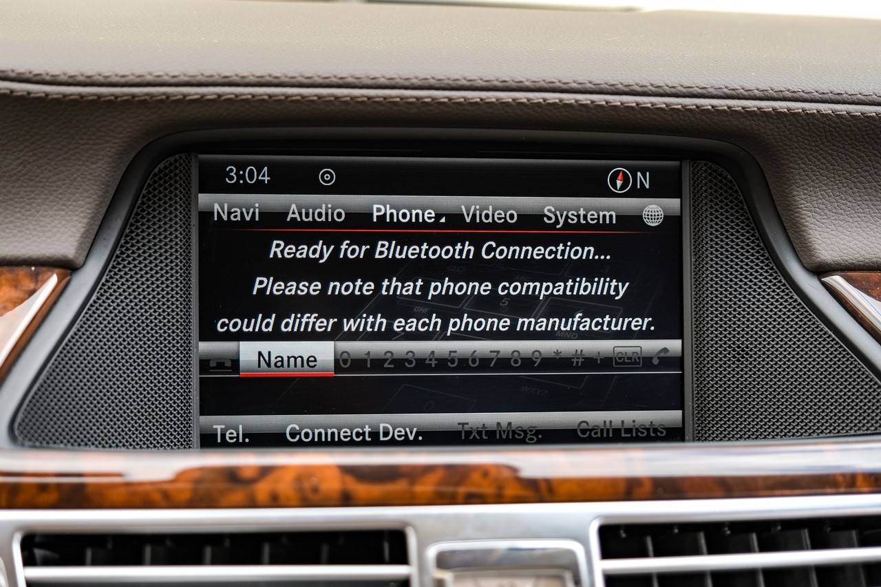 Mercedes-Benz CLS 550 Vehicle Main Gallery Image 32