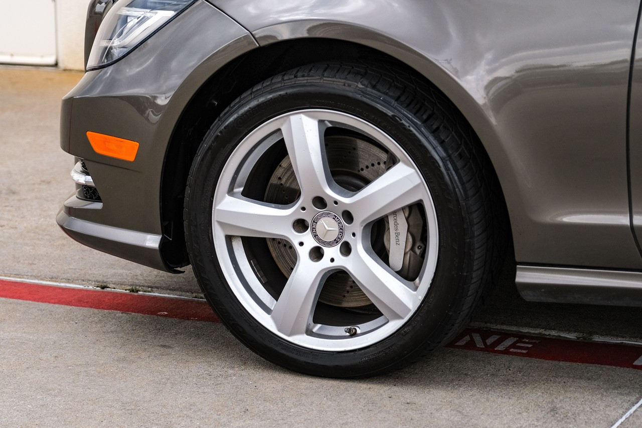 Mercedes-Benz CLS 550 Vehicle Main Gallery Image 57