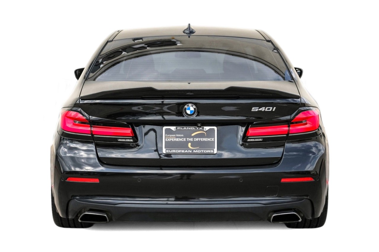 BMW 540i Vehicle Main Gallery Image 10