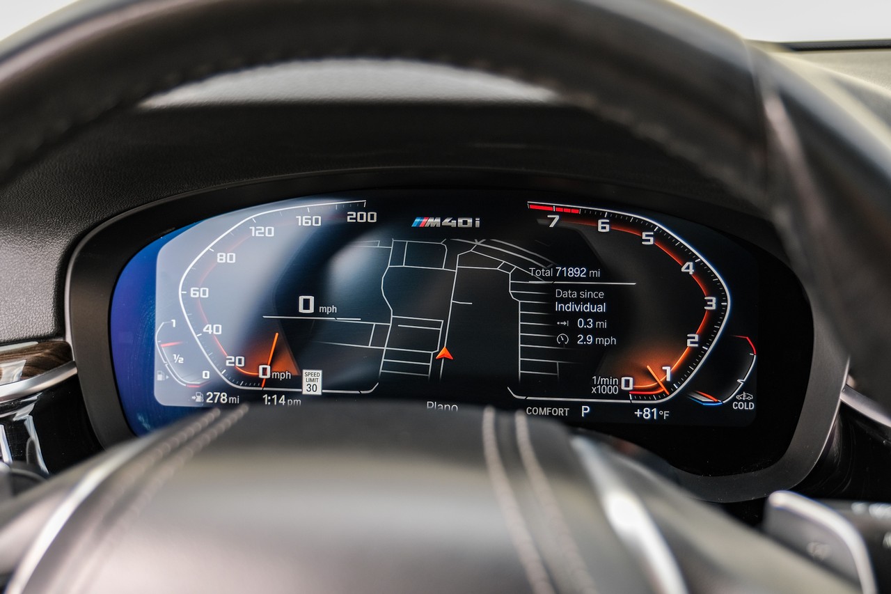 BMW 540i Vehicle Main Gallery Image 19