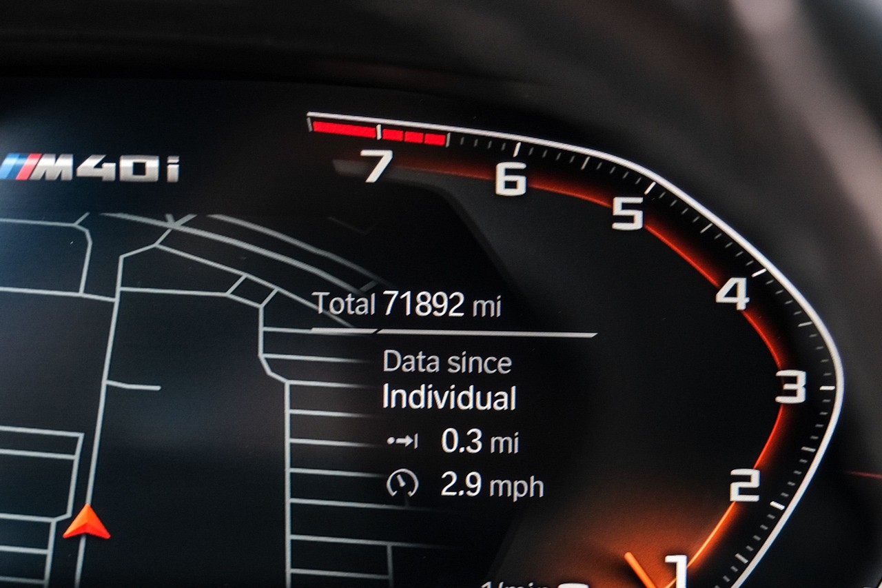 BMW 540i Vehicle Main Gallery Image 20