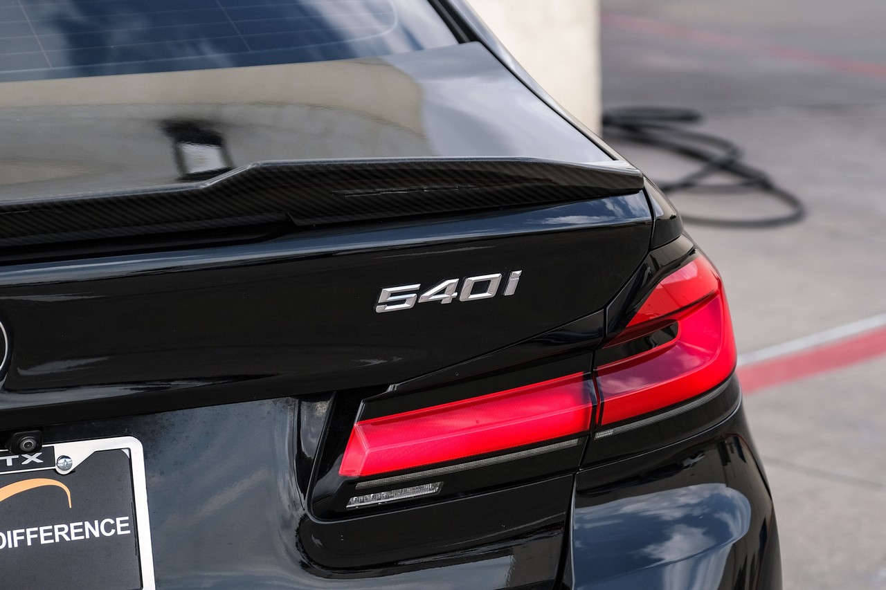 BMW 540i Vehicle Main Gallery Image 49