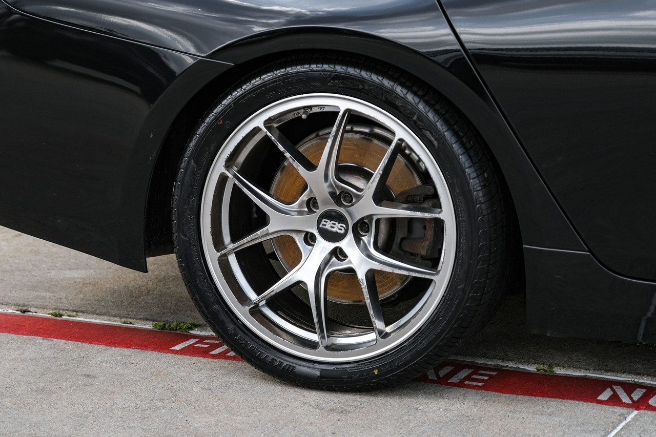 BMW 540i Vehicle Main Gallery Image 53