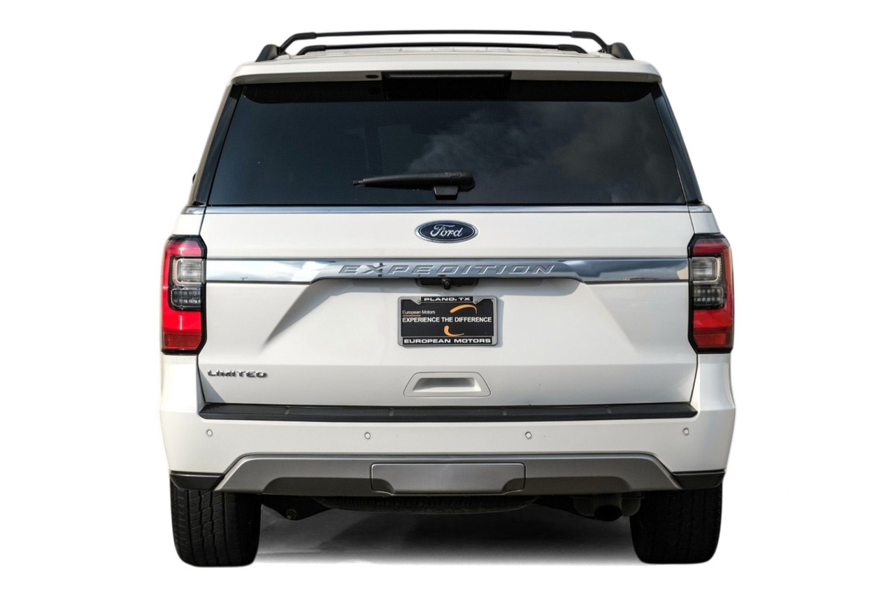 Ford Expedition Vehicle Main Gallery Image 10