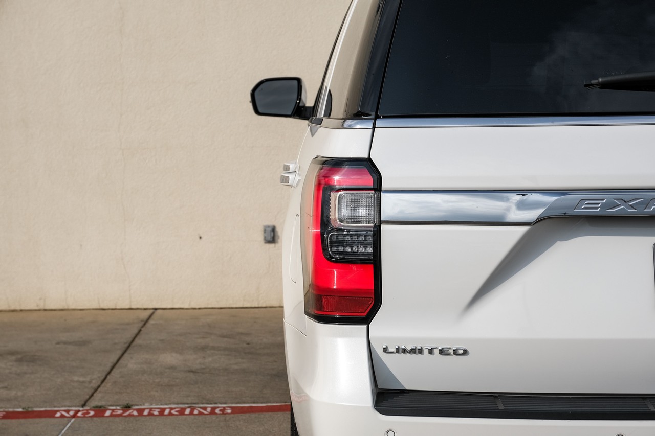 Ford Expedition Vehicle Main Gallery Image 47