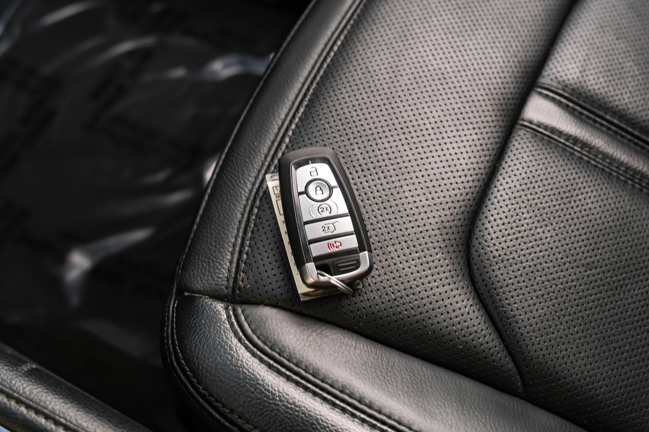 Ford Expedition Vehicle Main Gallery Image 55