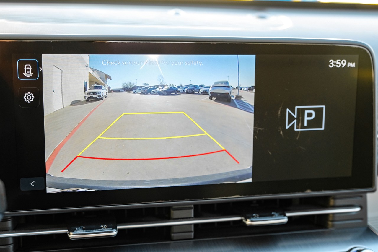 Hyundai Kona Electric Vehicle Main Gallery Image 20