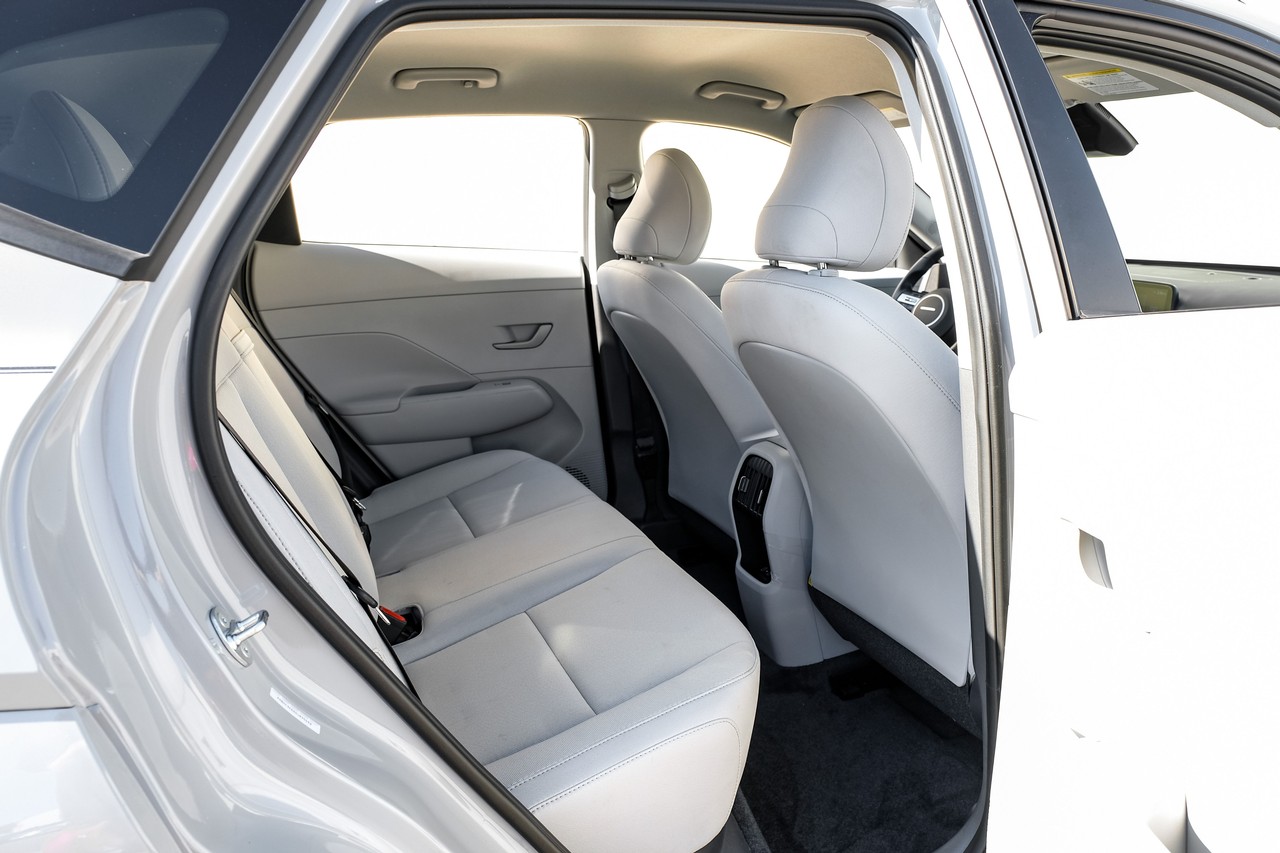 Hyundai Kona Electric Vehicle Main Gallery Image 34