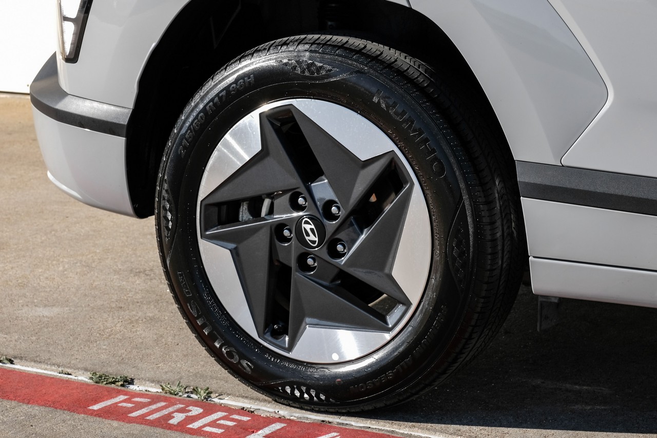 Hyundai Kona Electric Vehicle Main Gallery Image 48