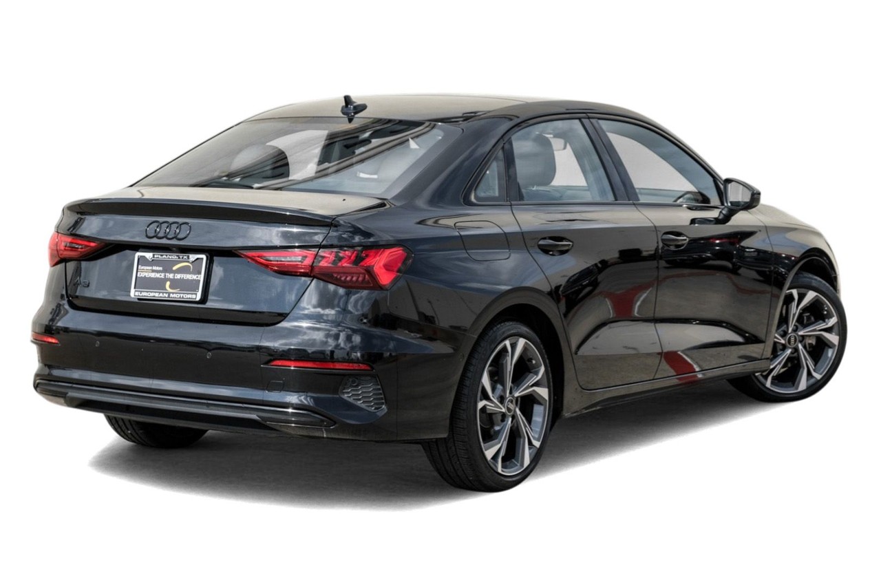 Audi A3 Vehicle Main Gallery Image 08