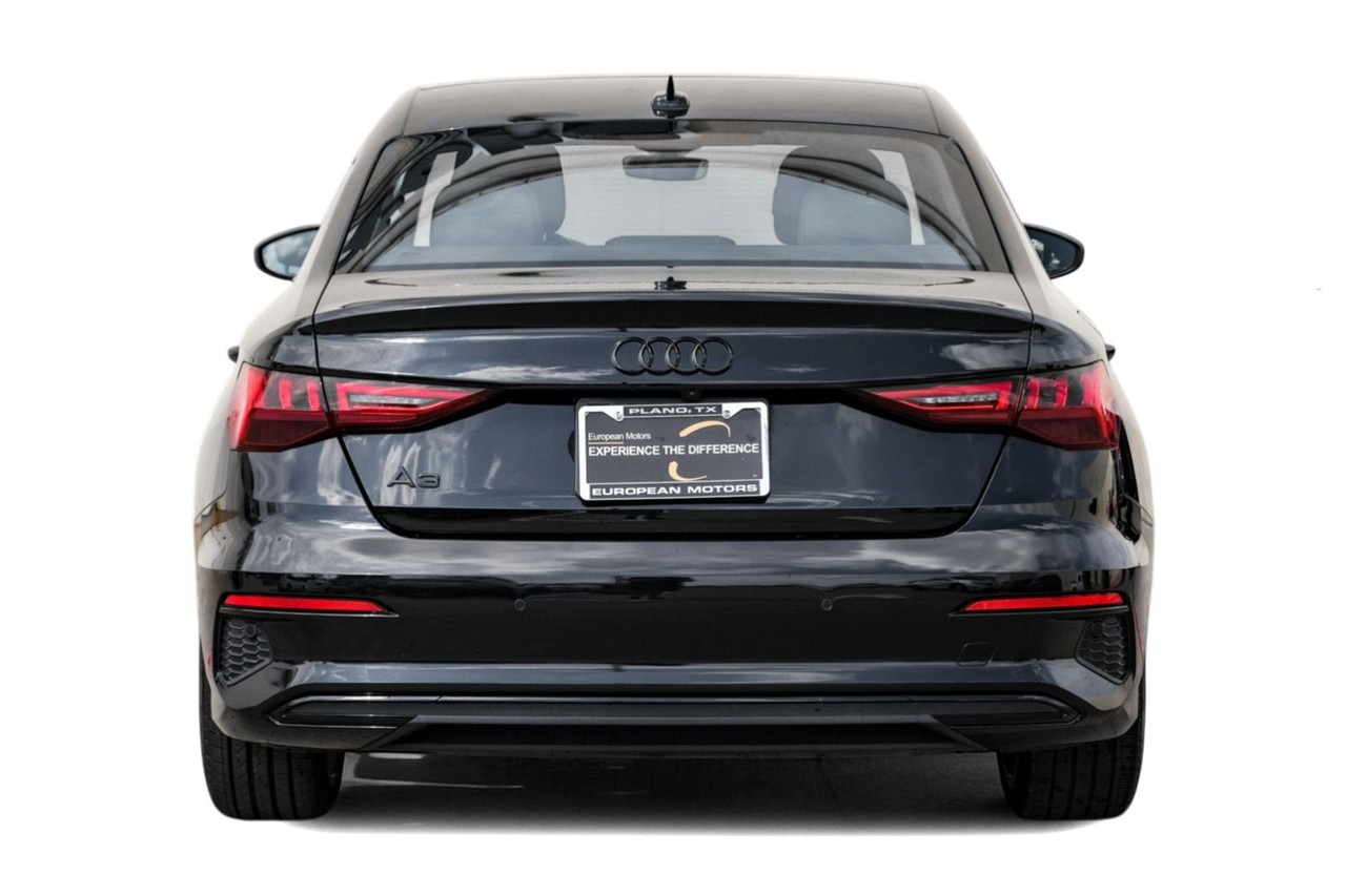 Audi A3 Vehicle Main Gallery Image 09