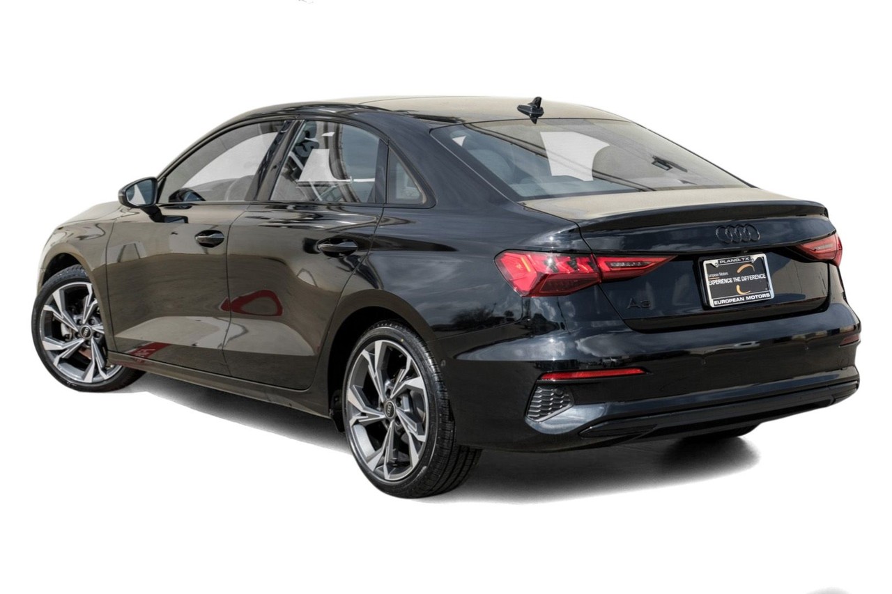 Audi A3 Vehicle Main Gallery Image 10