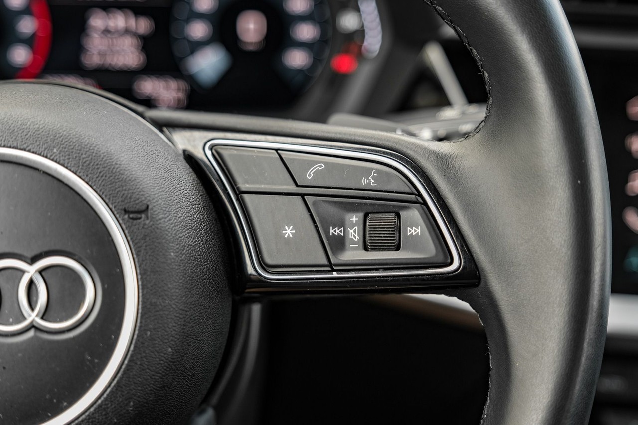 Audi A3 Vehicle Main Gallery Image 17