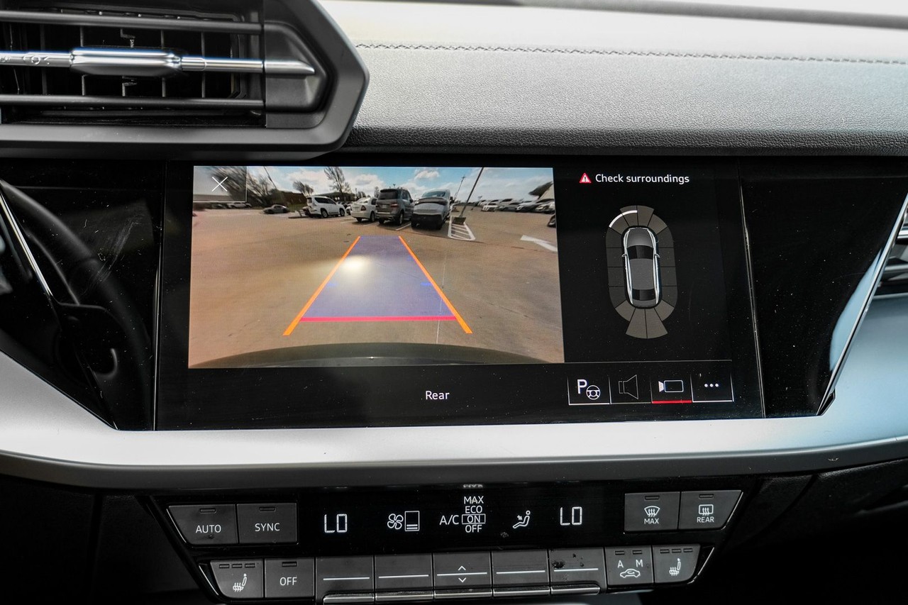 Audi A3 Vehicle Main Gallery Image 22