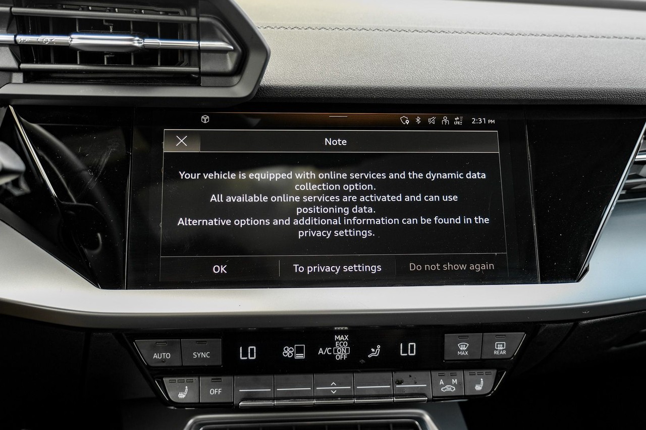 Audi A3 Vehicle Main Gallery Image 27