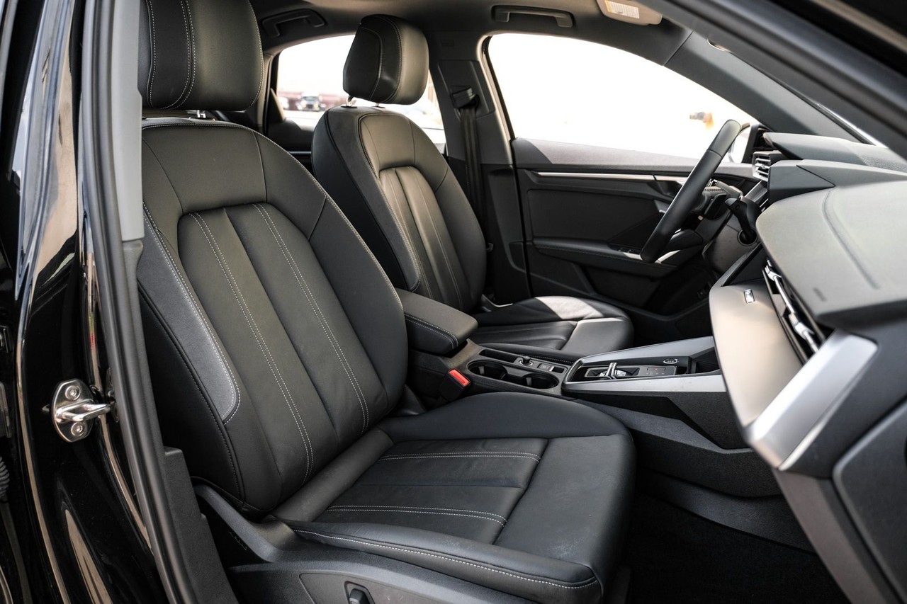 Audi A3 Vehicle Main Gallery Image 34