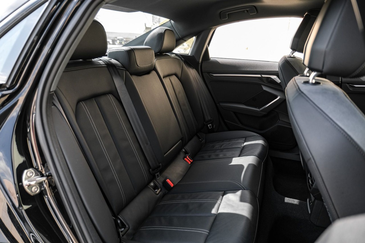 Audi A3 Vehicle Main Gallery Image 35