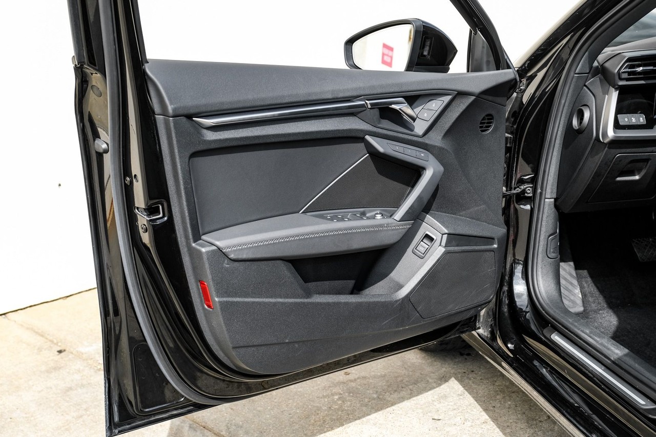 Audi A3 Vehicle Main Gallery Image 41