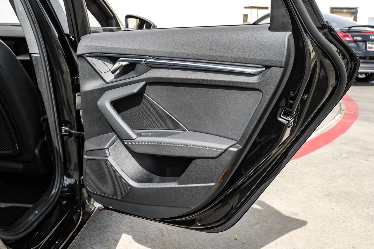 Audi A3 Vehicle Main Gallery Image 45