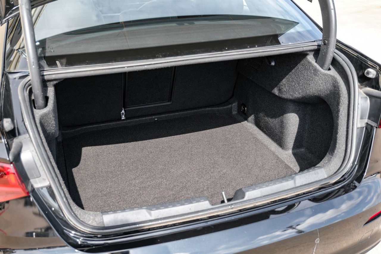 Audi A3 Vehicle Main Gallery Image 50