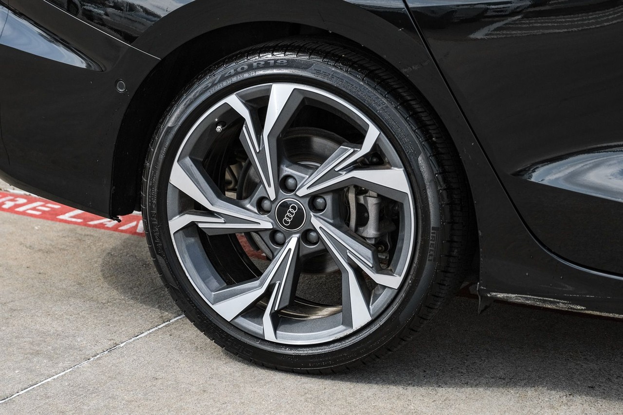 Audi A3 Vehicle Main Gallery Image 51