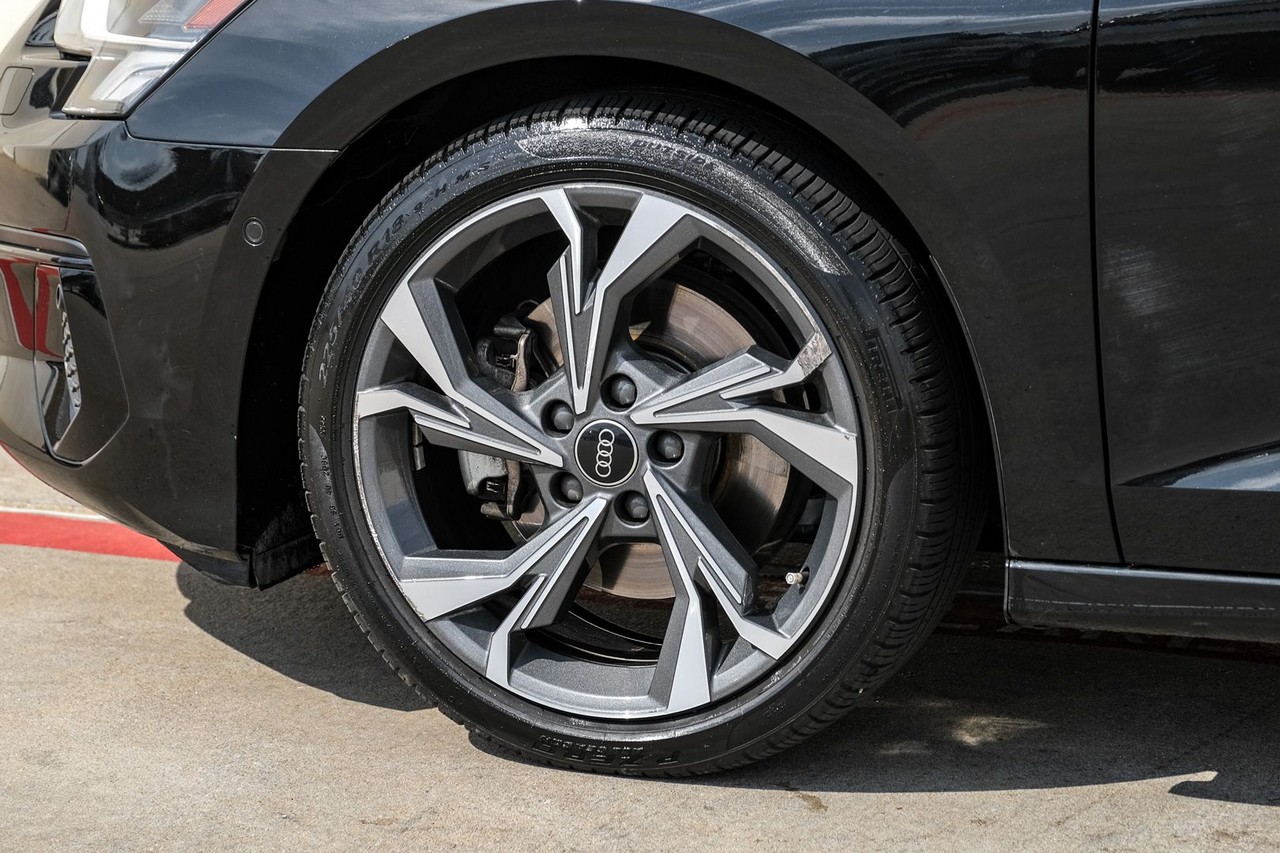 Audi A3 Vehicle Main Gallery Image 53