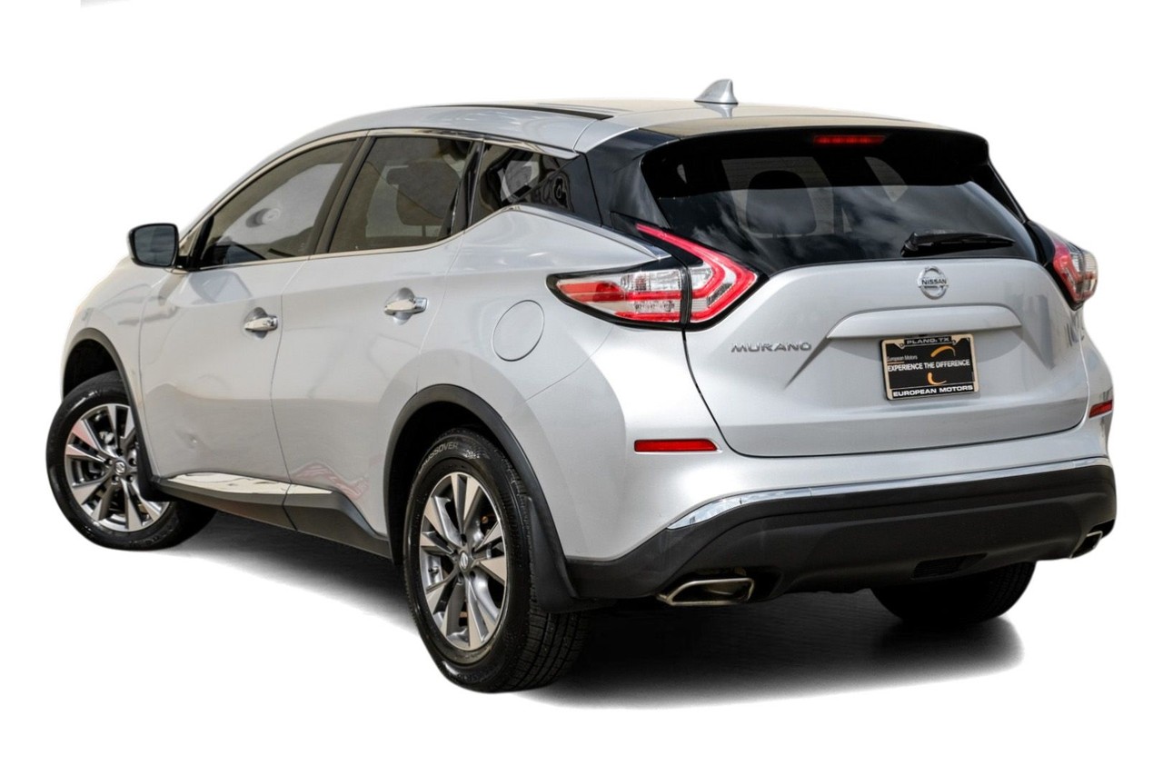 Nissan Murano Vehicle Main Gallery Image 10