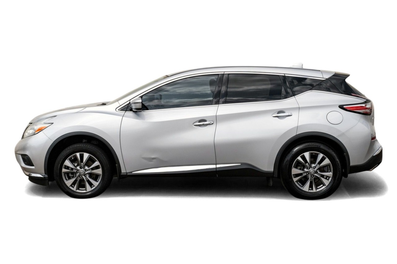 Nissan Murano Vehicle Main Gallery Image 11