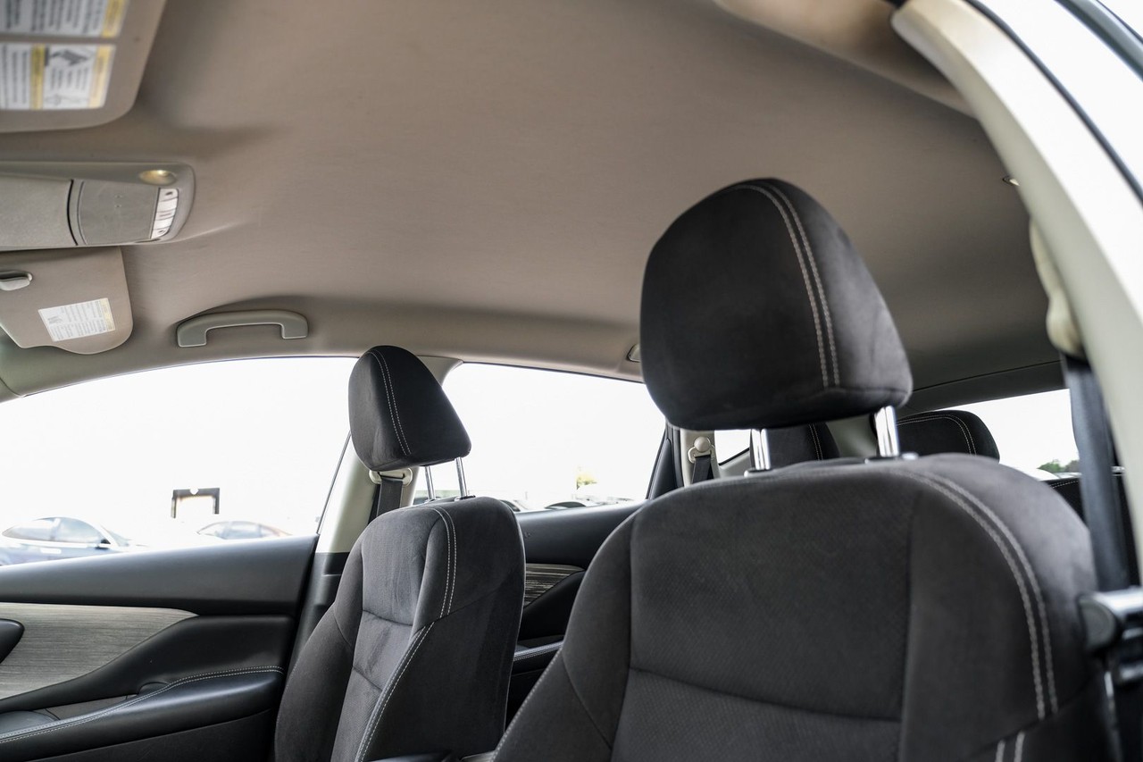 Nissan Murano Vehicle Main Gallery Image 29