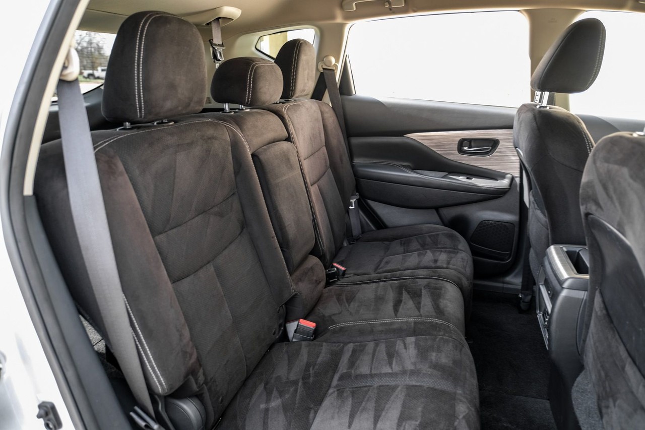 Nissan Murano Vehicle Main Gallery Image 33