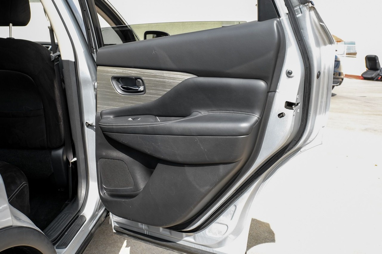 Nissan Murano Vehicle Main Gallery Image 43