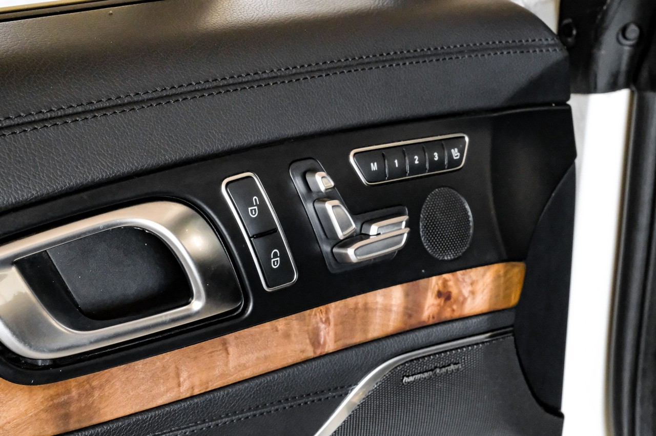 Mercedes-Benz SL Vehicle Main Gallery Image 39