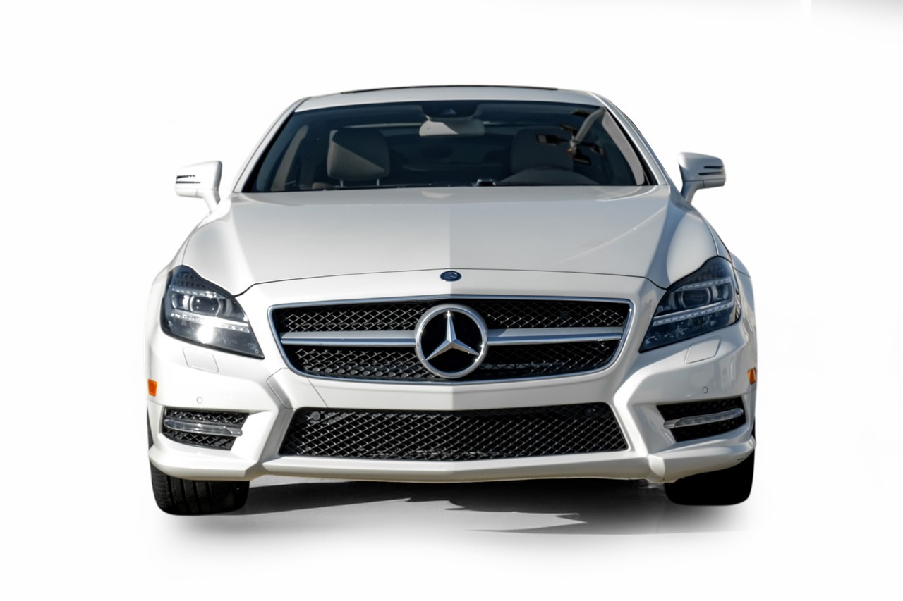 Mercedes-Benz CLS-Class Vehicle Main Gallery Image 06