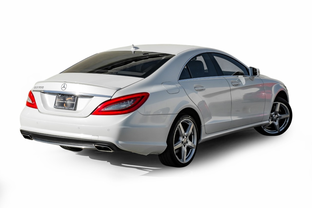 Mercedes-Benz CLS-Class Vehicle Main Gallery Image 09