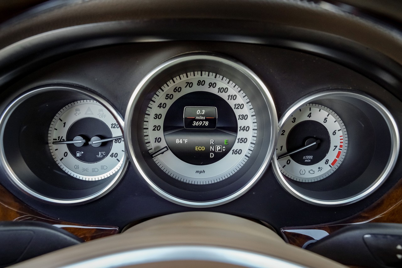 Mercedes-Benz CLS-Class Vehicle Main Gallery Image 20