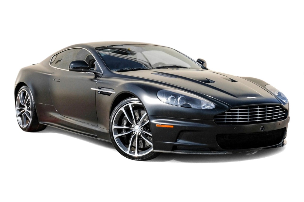 Aston Martin DBS Vehicle Main Gallery Image 06