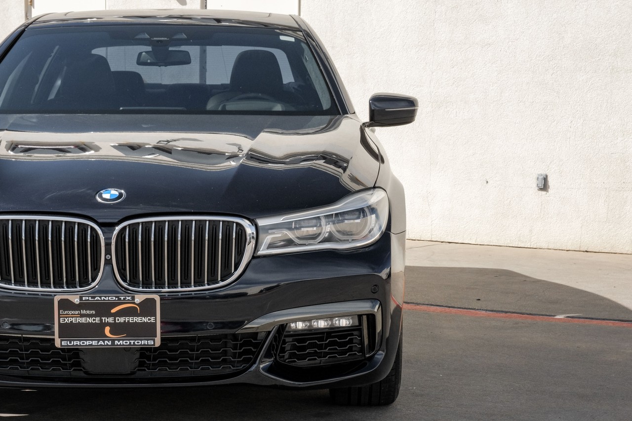 BMW 7 Series Vehicle Main Gallery Image 55