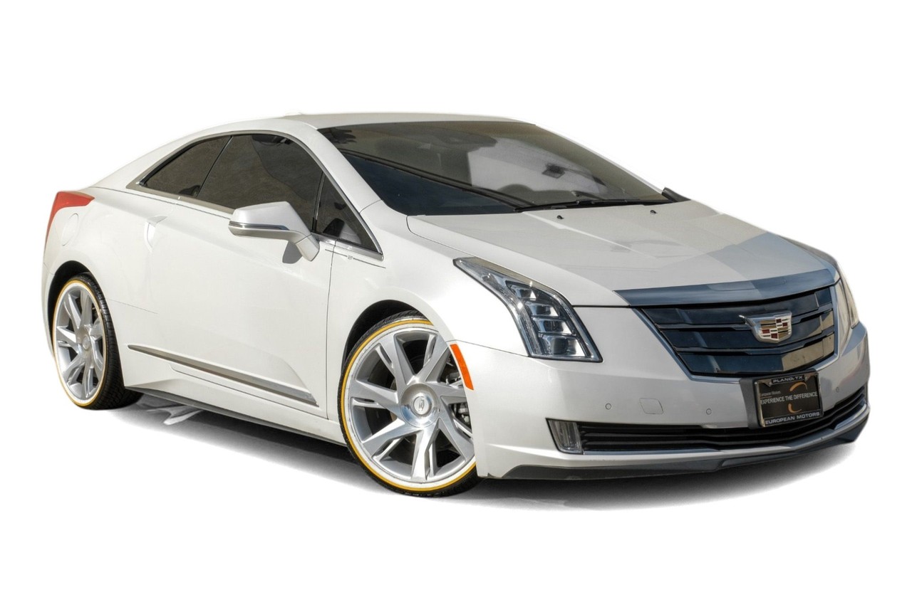 Cadillac ELR Vehicle Main Gallery Image 06