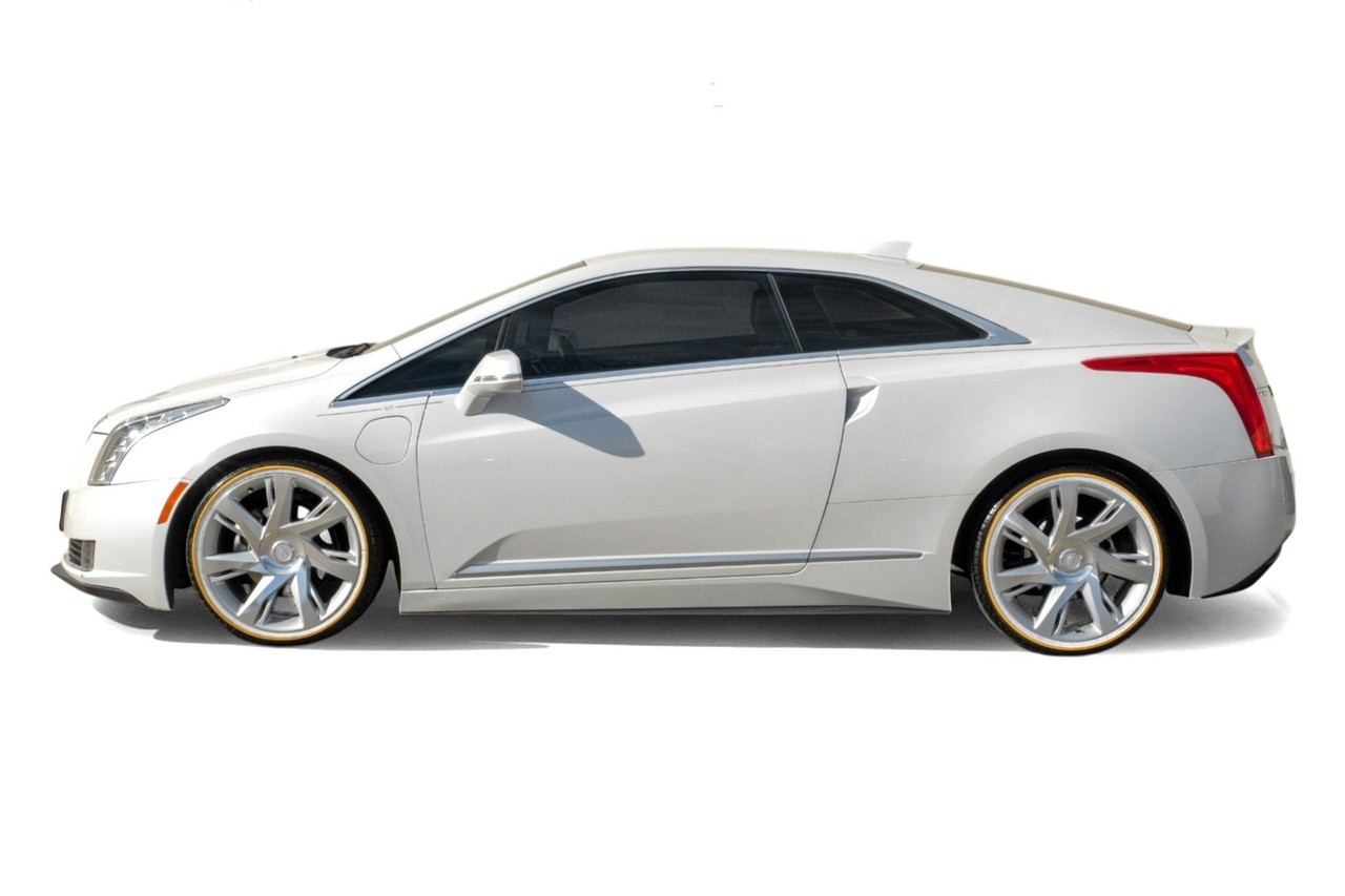 Cadillac ELR Vehicle Main Gallery Image 11