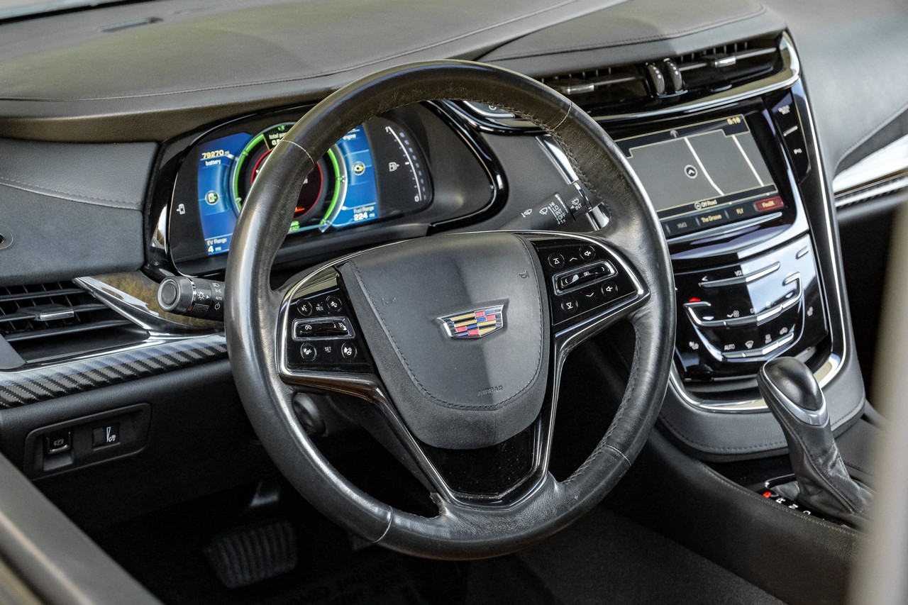 Cadillac ELR Vehicle Main Gallery Image 14