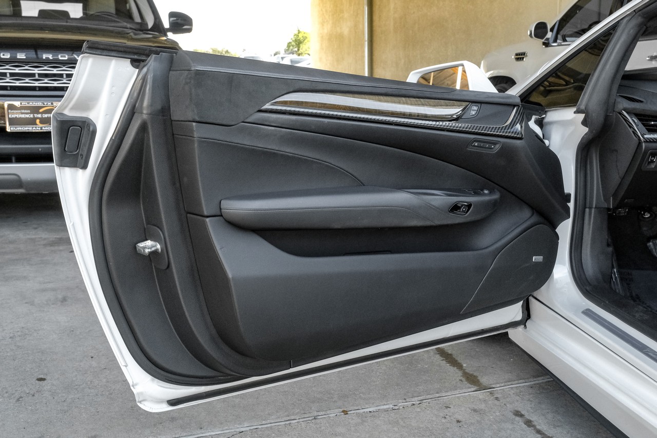 Cadillac ELR Vehicle Main Gallery Image 43