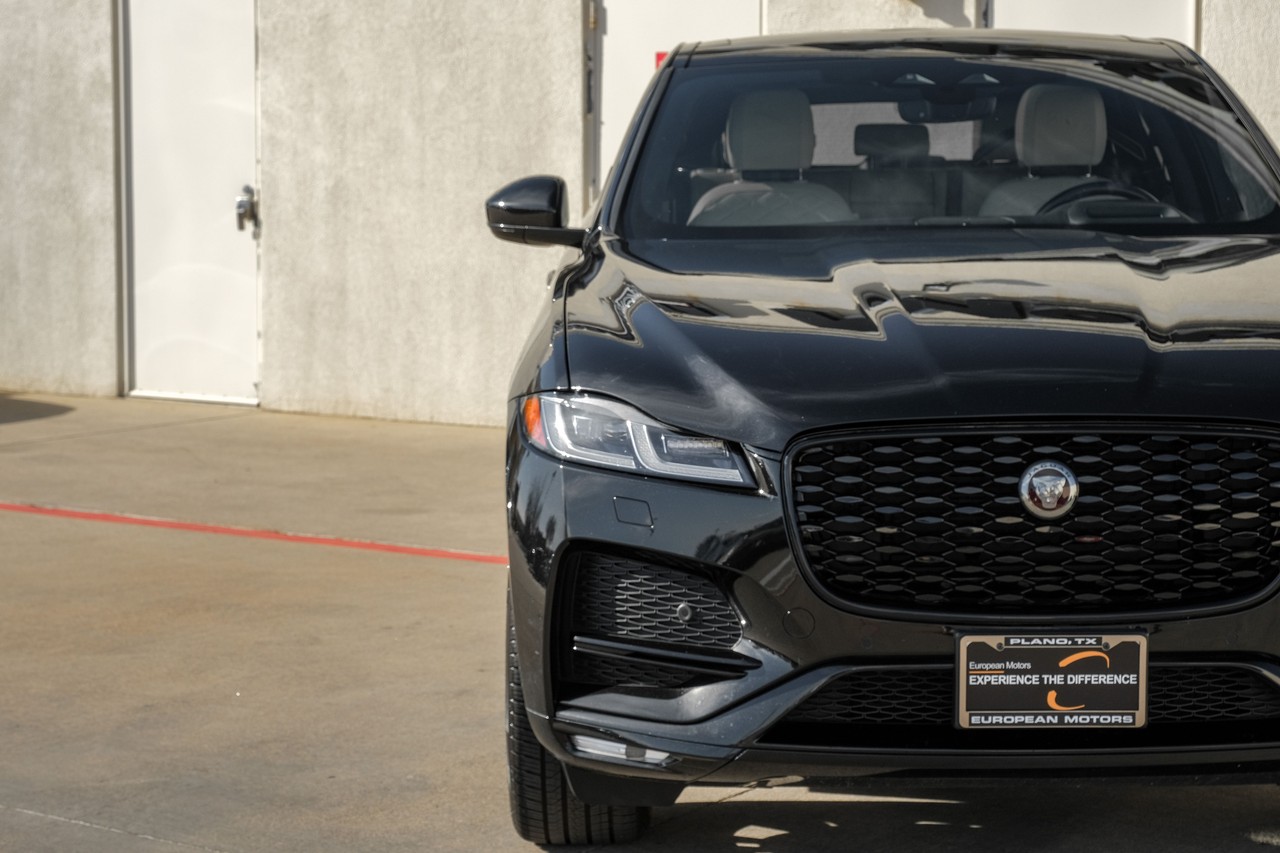 Jaguar F-PACE Vehicle Main Gallery Image 54