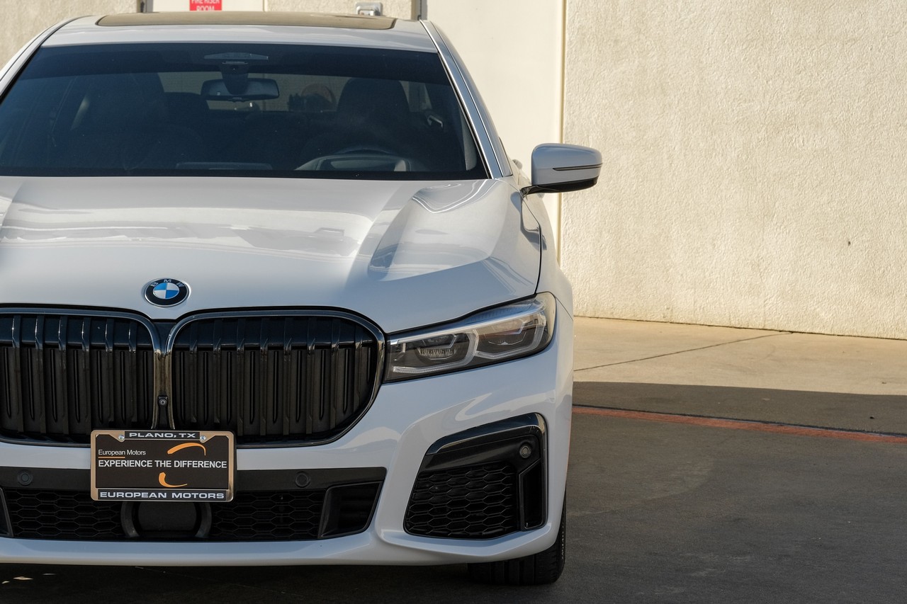 BMW 7 Series Vehicle Main Gallery Image 53