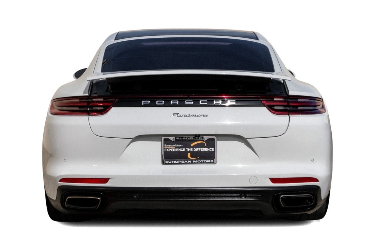 Porsche Panamera Vehicle Main Gallery Image 10