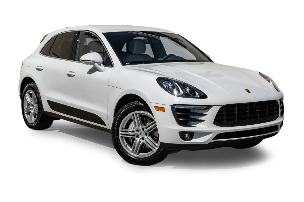 Porsche Macan Vehicle Main Gallery Image 06