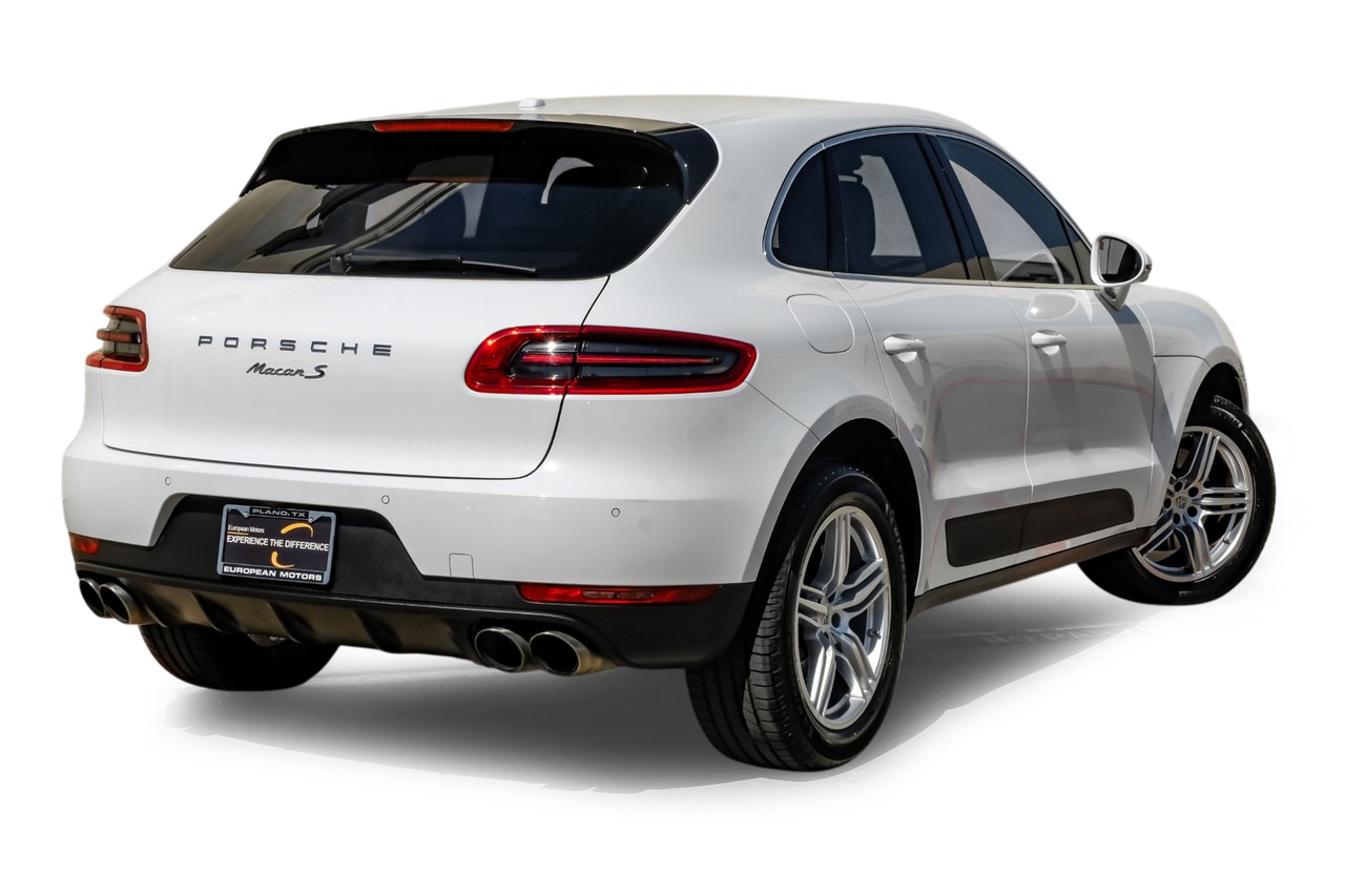 Porsche Macan Vehicle Main Gallery Image 08