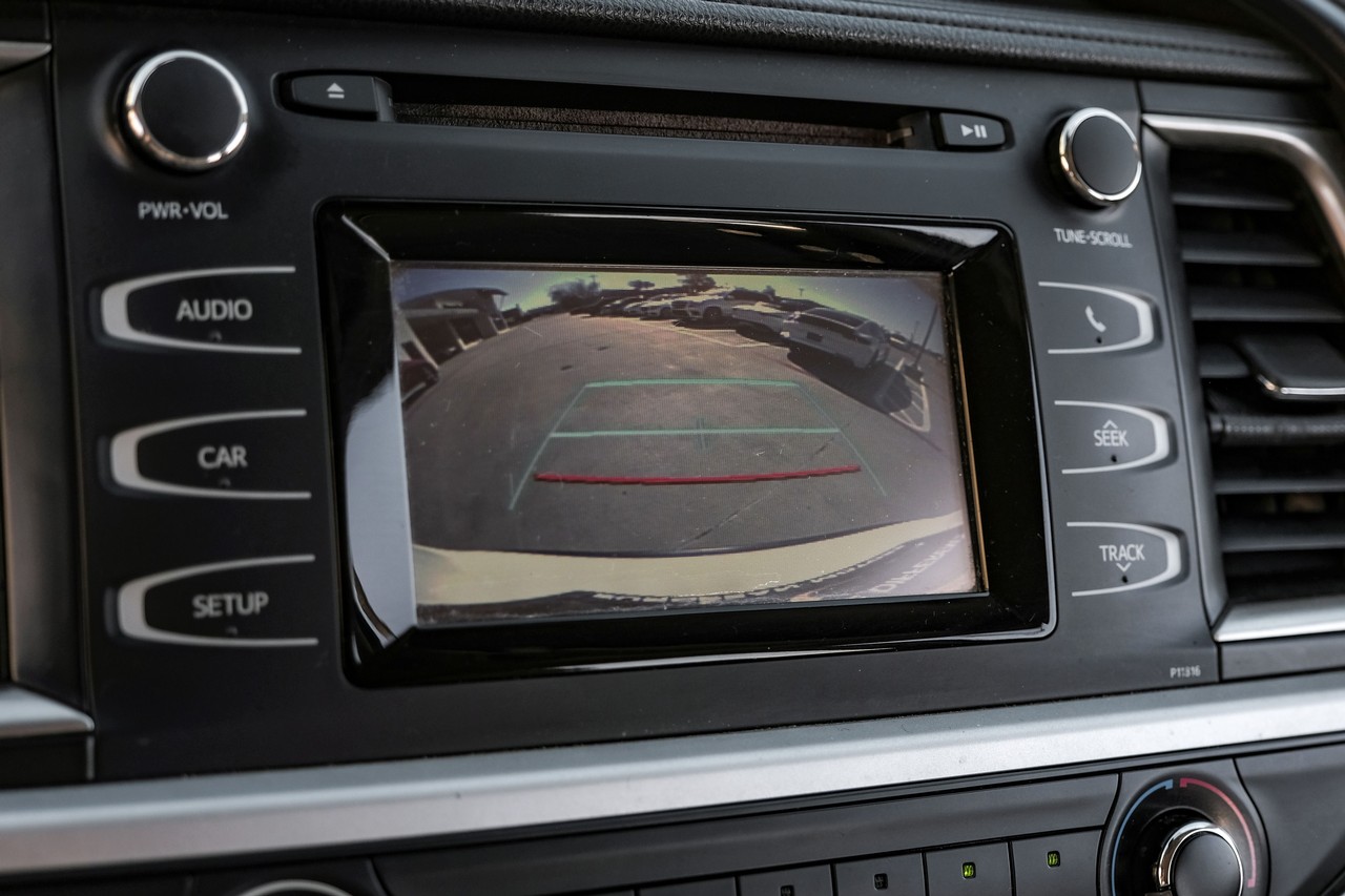 Toyota Highlander Vehicle Main Gallery Image 19