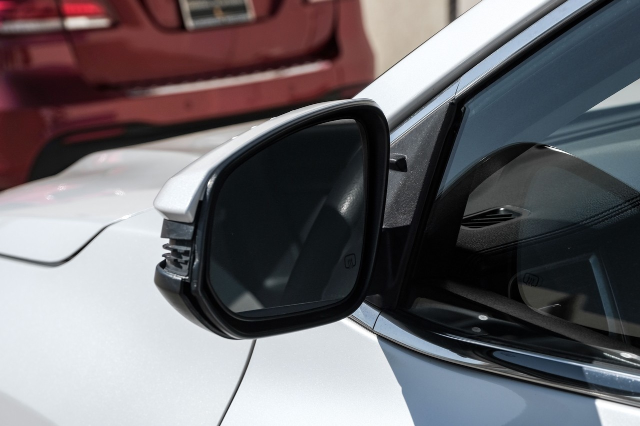 Toyota Highlander Vehicle Main Gallery Image 40