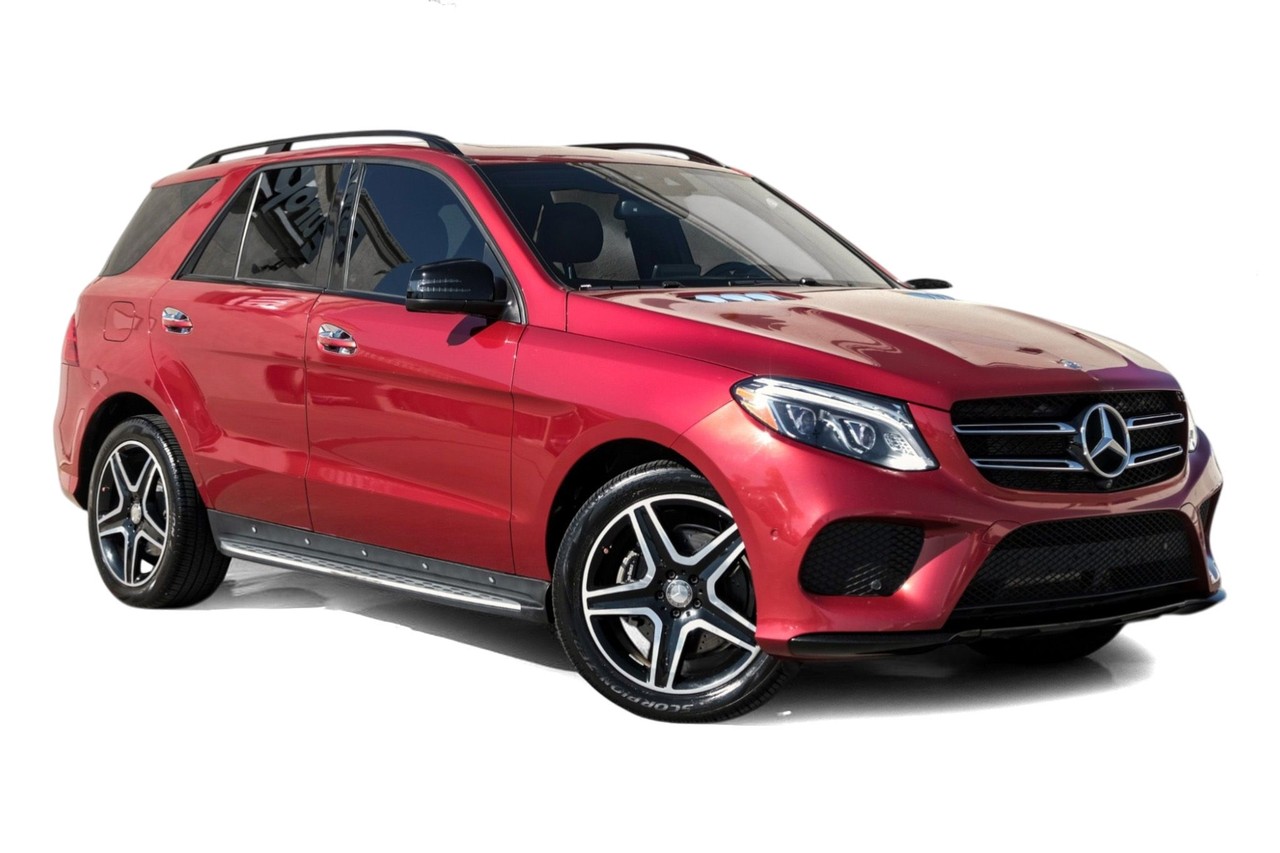 Mercedes-Benz GLE Vehicle Main Gallery Image 07